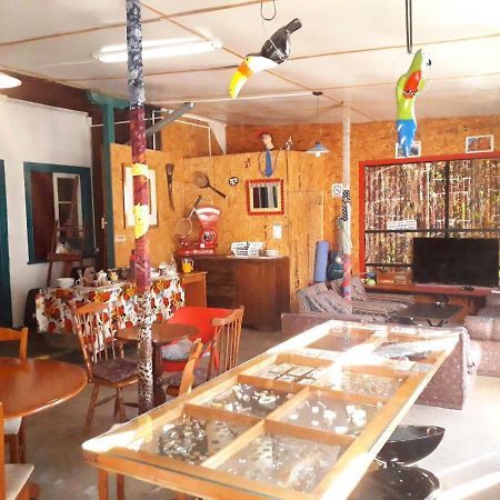 Street Garden Hostel วิญาเดลมาร์ ภายนอก รูปภาพ