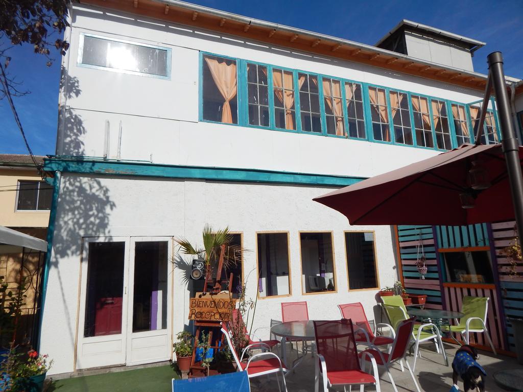 Street Garden Hostel วิญาเดลมาร์ ภายนอก รูปภาพ