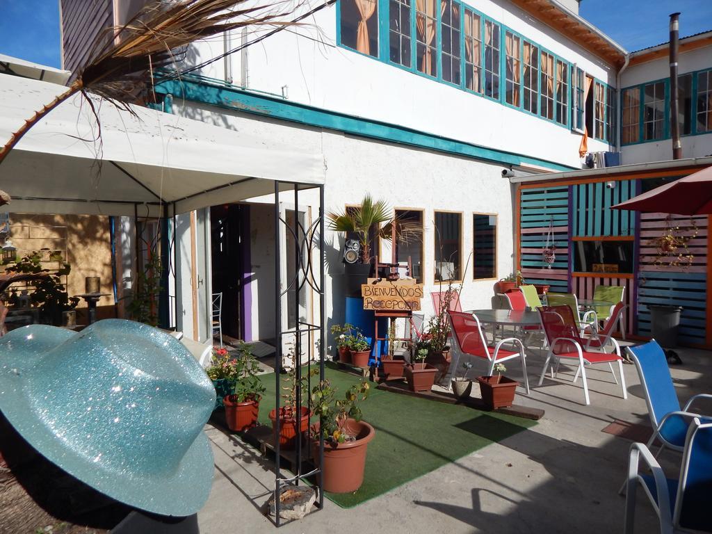 Street Garden Hostel วิญาเดลมาร์ ภายนอก รูปภาพ