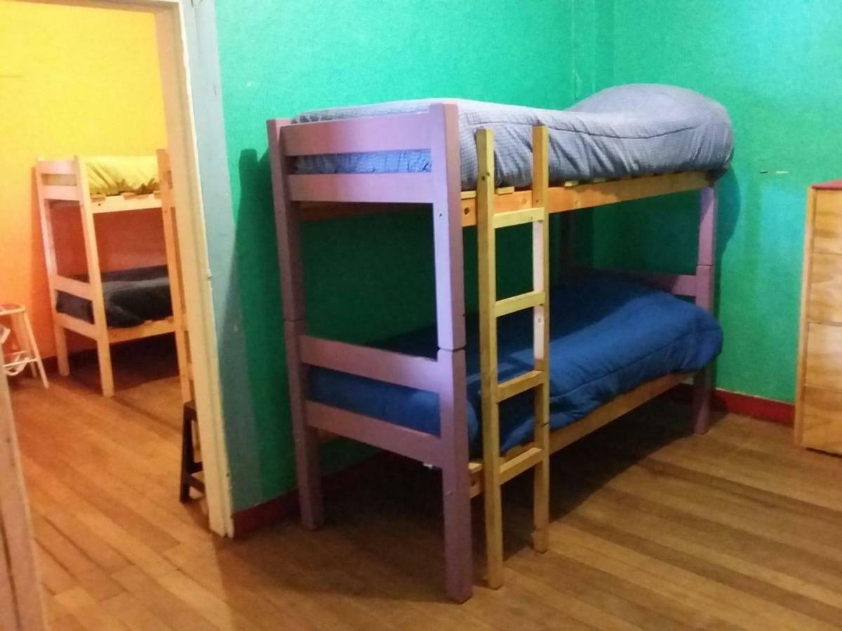 Street Garden Hostel วิญาเดลมาร์ ภายนอก รูปภาพ