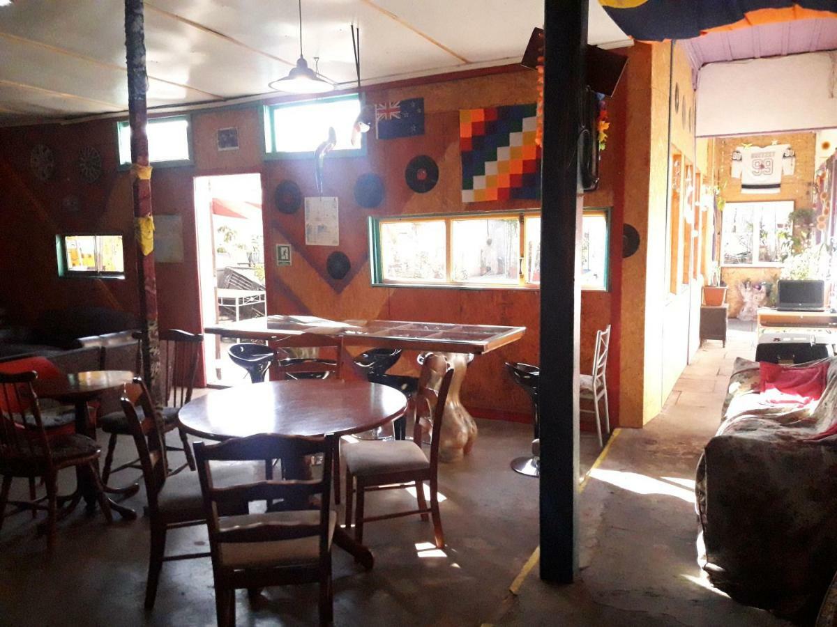 Street Garden Hostel วิญาเดลมาร์ ภายนอก รูปภาพ