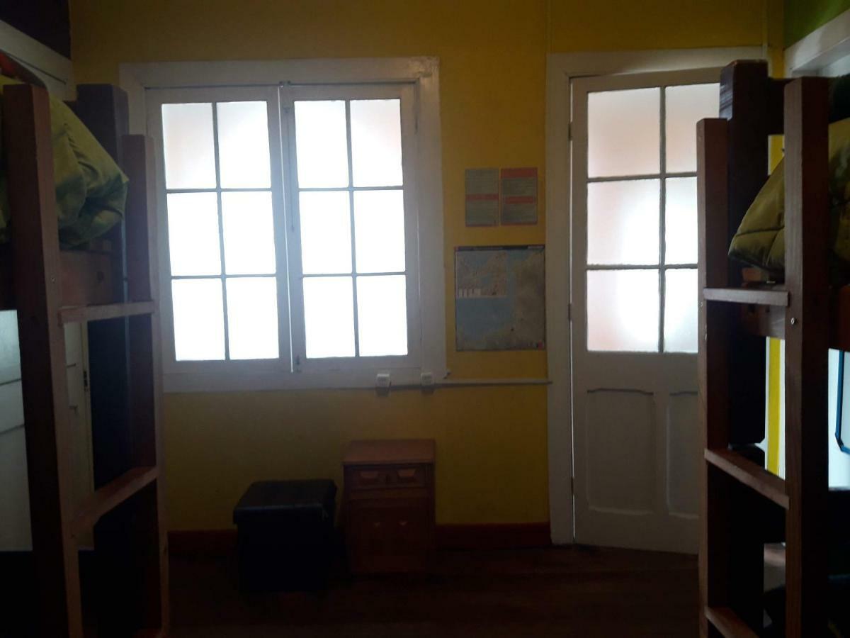 Street Garden Hostel วิญาเดลมาร์ ภายนอก รูปภาพ